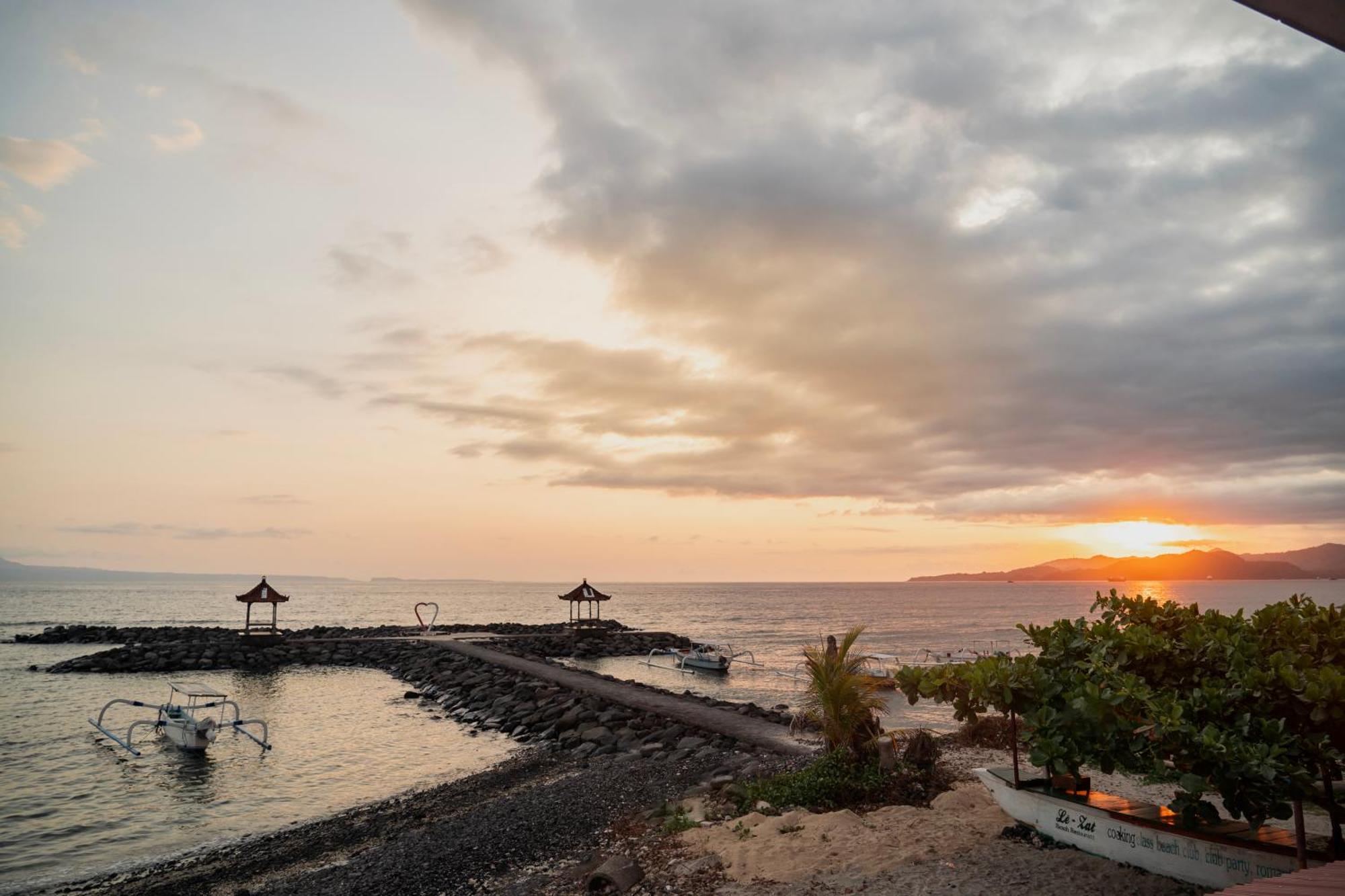 Ashyana Candidasa Beach Resort Εξωτερικό φωτογραφία